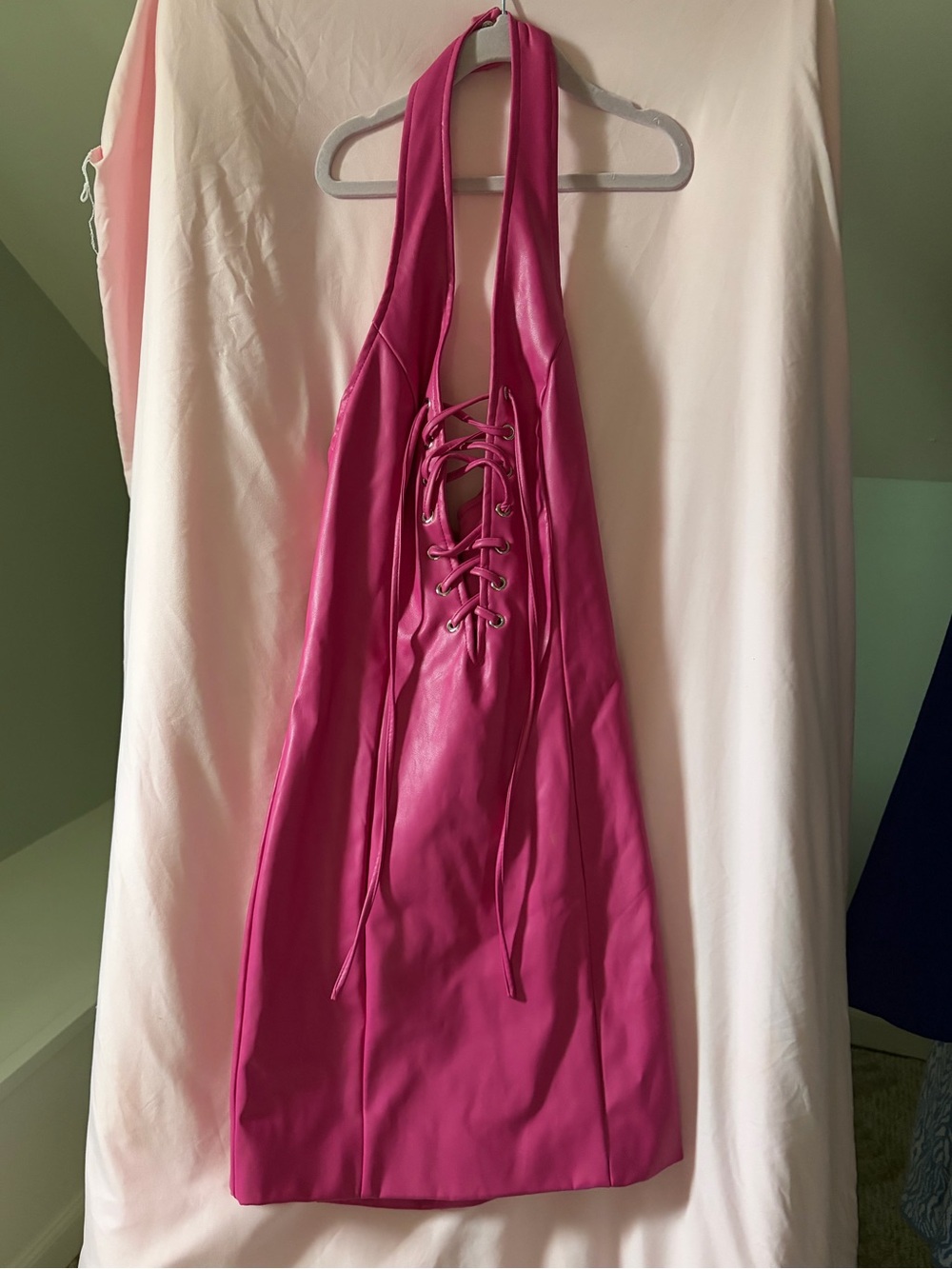 Fashion Nova Women's Pink Lace-Up Shoulder Bag size small